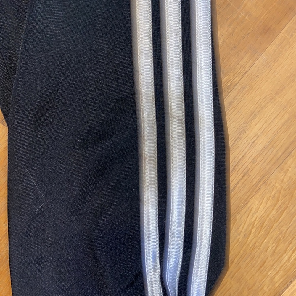Kids Adidas Joggers - Picture 3 of 4